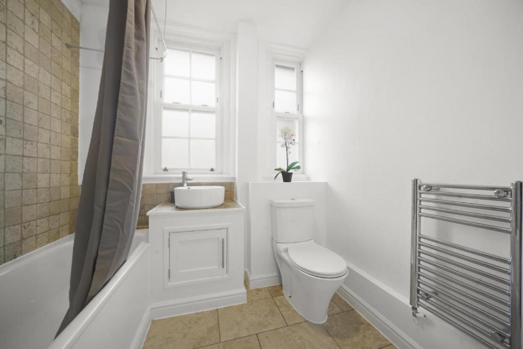Modern Deluxe Apartment London Camberwell Denmark Exterior photo